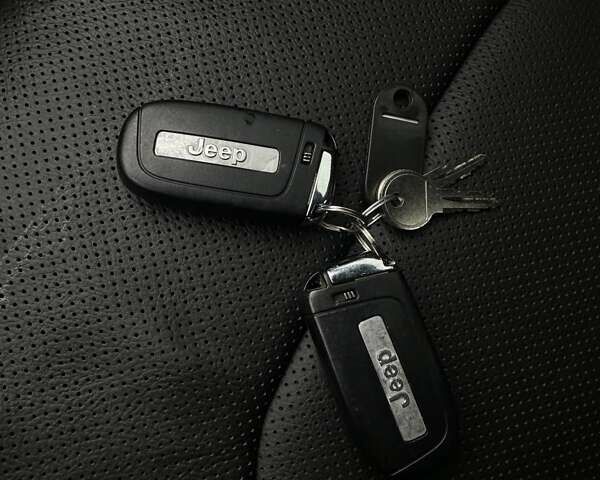 Черный Джип Компас, объемом двигателя 2.4 л и пробегом 25 тыс. км за 23700 $, фото 34 на Automoto.ua