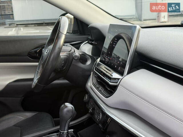 Джип Compass 2022 у Києві на Automoto.ua Чорний Джип Compass, об'ємом двигуна 2.36 л та пробігом 62 тис. км за 21900 $, фото 39 на Automoto.ua