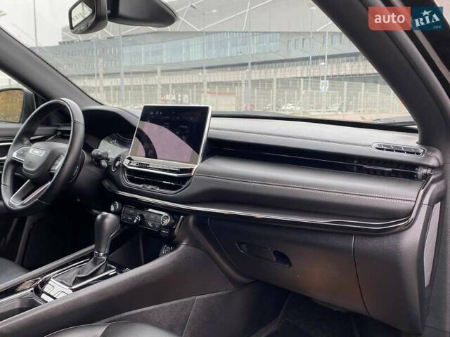 Чорний Джип Compass, об'ємом двигуна 2.4 л та пробігом 74 тис. км за 17890 $, фото 19 на Automoto.ua