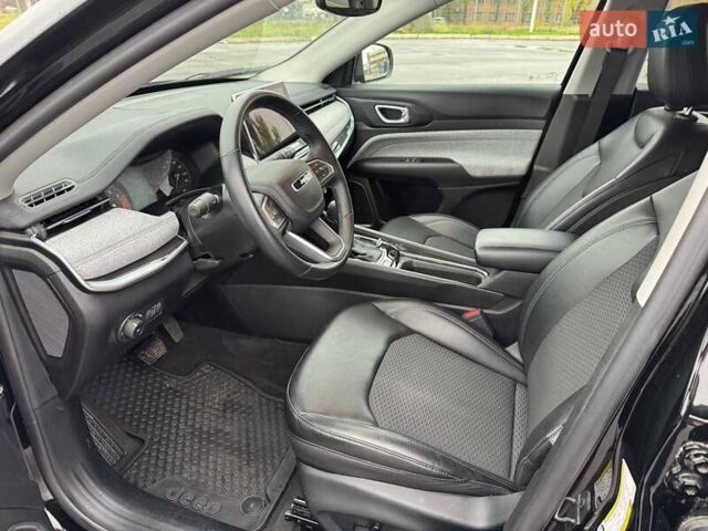 Черный Джип Компас, объемом двигателя 2.4 л и пробегом 28 тыс. км за 19400 $, фото 20 на Automoto.ua