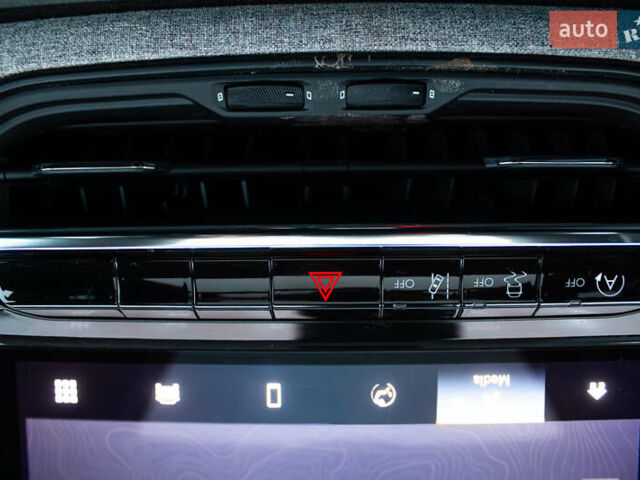 Черный Джип Компас, объемом двигателя 2.36 л и пробегом 33 тыс. км за 20800 $, фото 24 на Automoto.ua