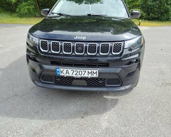 Чорний Джип Compass, об'ємом двигуна 2.36 л та пробігом 100 тис. км за 22400 $, фото 1 на Automoto.ua