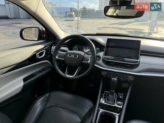 Джип Compass 2022 у Києві на Automoto.ua Чорний Джип Compass, об'ємом двигуна 2.36 л та пробігом 62 тис. км за 21900 $, фото 67 на Automoto.ua