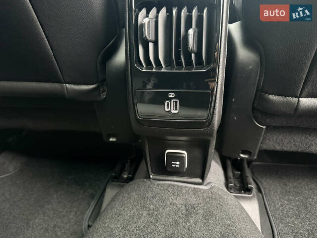 Чорний Джип Compass, об'ємом двигуна 2 л та пробігом 92 тис. км за 23500 $, фото 26 на Automoto.ua