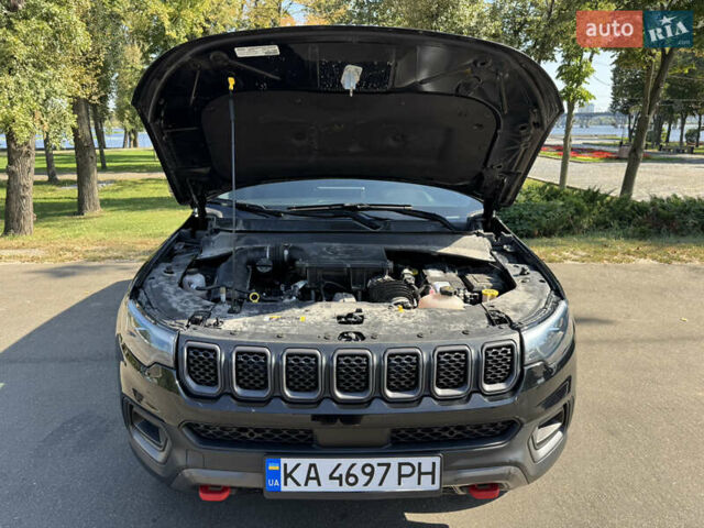 Джип Compass 2023 у Києві на Automoto.ua Чорний Джип Compass, об'ємом двигуна 2 л та пробігом 6 тис. км за 21800 $, фото 38 на Automoto.ua