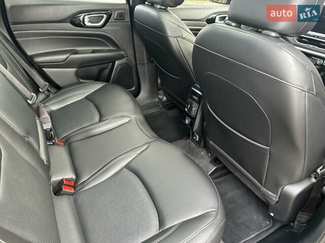 Черный Джип Компас, объемом двигателя 2 л и пробегом 22 тыс. км за 23999 $, фото 21 на Automoto.ua