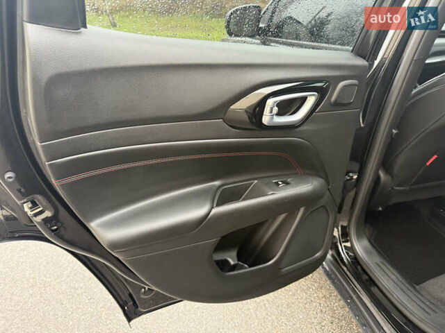 Чорний Джип Compass, об'ємом двигуна 2 л та пробігом 92 тис. км за 23500 $, фото 32 на Automoto.ua