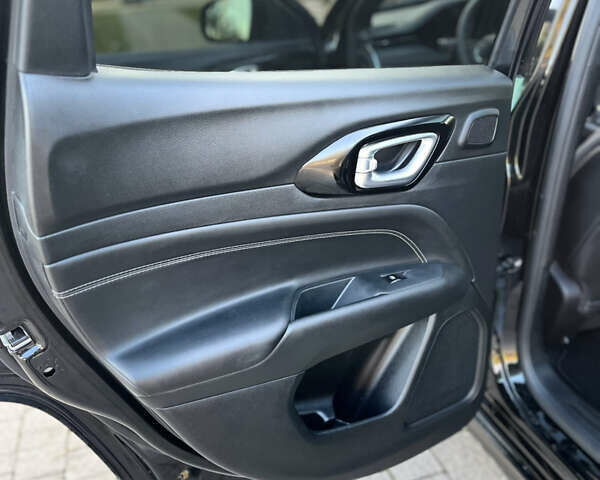 Чорний Джип Compass, об'ємом двигуна 2 л та пробігом 22 тис. км за 23900 $, фото 30 на Automoto.ua