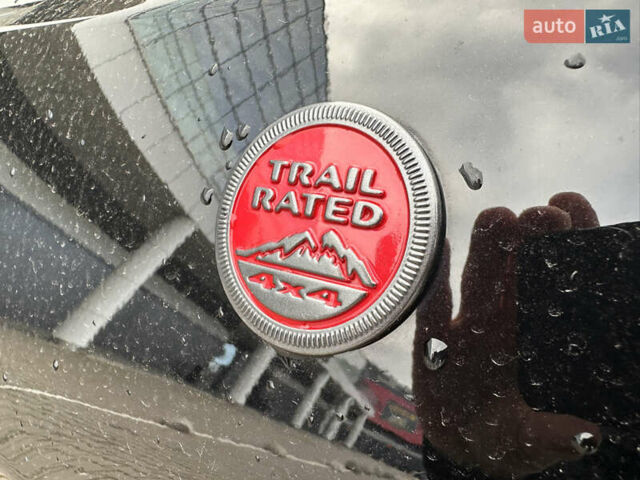 Черный Джип Компас, объемом двигателя 2 л и пробегом 6 тыс. км за 27500 $, фото 21 на Automoto.ua