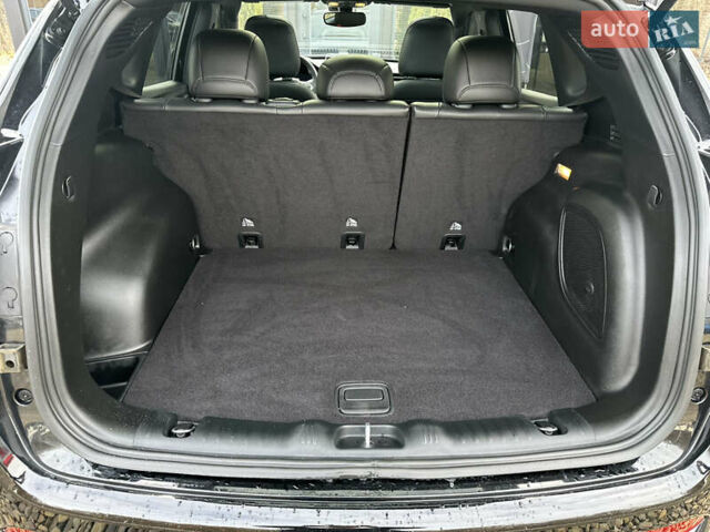 Черный Джип Компас, объемом двигателя 2 л и пробегом 22 тыс. км за 23999 $, фото 4 на Automoto.ua