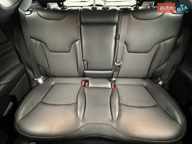 Черный Джип Компас, объемом двигателя 2 л и пробегом 6 тыс. км за 27500 $, фото 33 на Automoto.ua