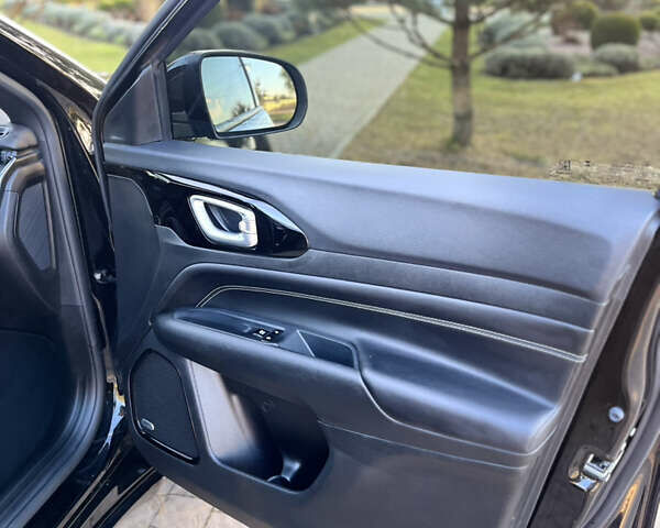 Чорний Джип Compass, об'ємом двигуна 2 л та пробігом 22 тис. км за 23900 $, фото 43 на Automoto.ua