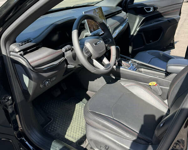 Джип Compass 2023 у Києві на Automoto.ua Чорний Джип Compass, об'ємом двигуна 2 л та пробігом 6 тис. км за 21800 $, фото 14 на Automoto.ua
