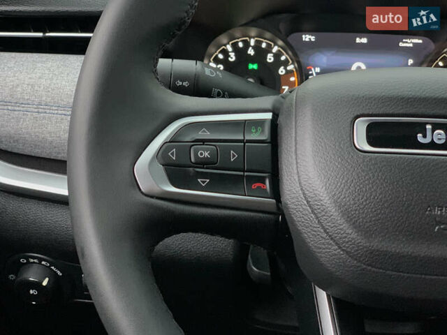 Чорний Джип Compass, об'ємом двигуна 2 л та пробігом 47 тис. км за 22855 $, фото 44 на Automoto.ua