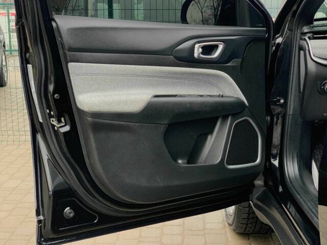 Чорний Джип Compass, об'ємом двигуна 2 л та пробігом 48 тис. км за 22855 $, фото 9 на Automoto.ua