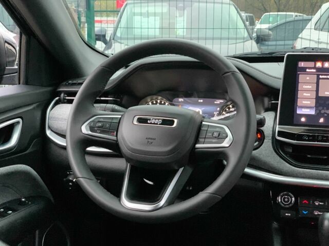 Чорний Джип Compass, об'ємом двигуна 2 л та пробігом 48 тис. км за 22855 $, фото 22 на Automoto.ua