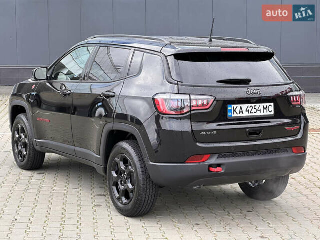 Черный Джип Компас, объемом двигателя 2 л и пробегом 6 тыс. км за 27500 $, фото 12 на Automoto.ua