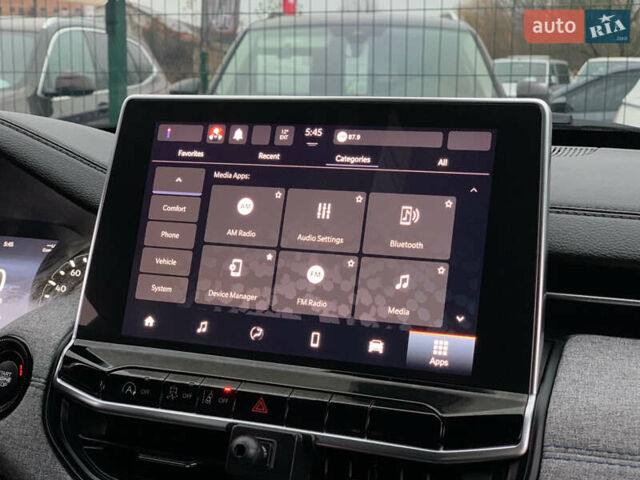 Чорний Джип Compass, об'ємом двигуна 2 л та пробігом 47 тис. км за 22855 $, фото 38 на Automoto.ua