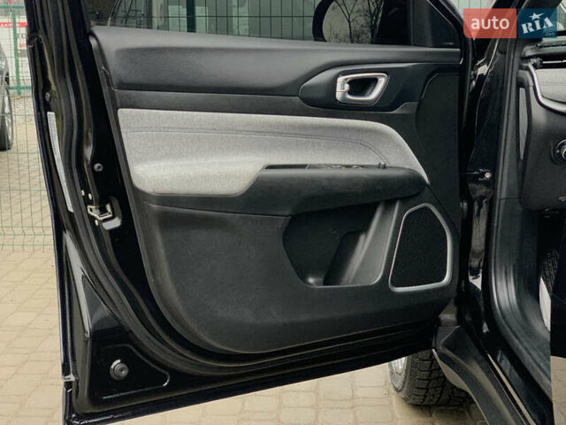 Чорний Джип Compass, об'ємом двигуна 2 л та пробігом 47 тис. км за 22855 $, фото 23 на Automoto.ua