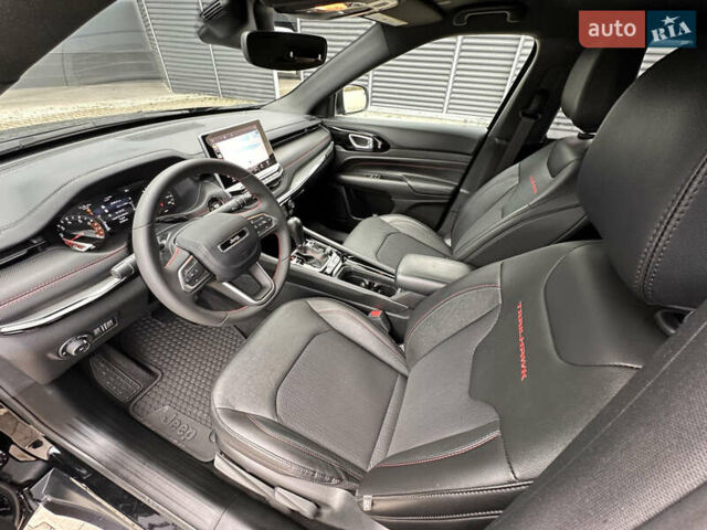 Черный Джип Компас, объемом двигателя 2 л и пробегом 6 тыс. км за 27500 $, фото 26 на Automoto.ua