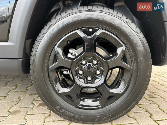 Черный Джип Компас, объемом двигателя 2 л и пробегом 6 тыс. км за 27500 $, фото 20 на Automoto.ua