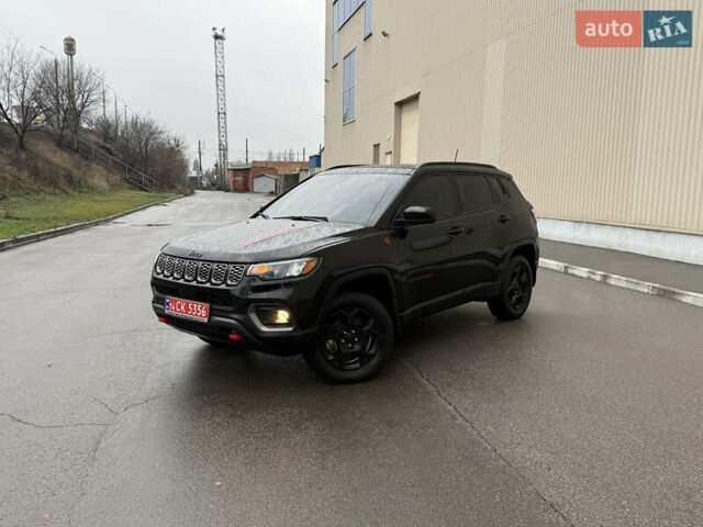 Чорний Джип Compass, об'ємом двигуна 2 л та пробігом 92 тис. км за 23500 $, фото 1 на Automoto.ua