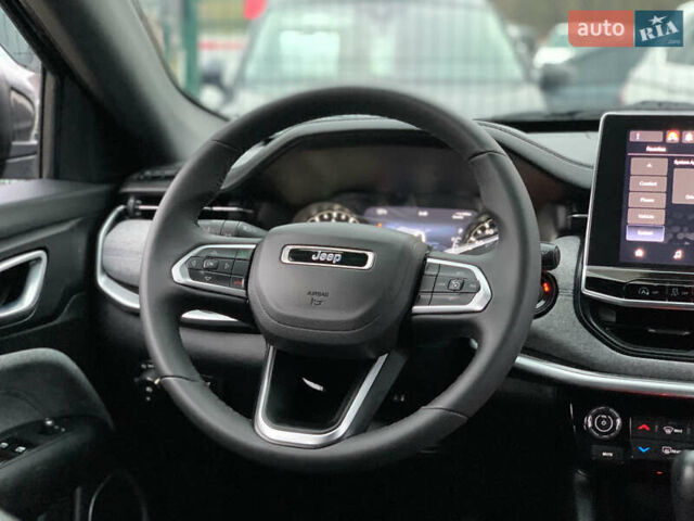 Чорний Джип Compass, об'ємом двигуна 2 л та пробігом 47 тис. км за 22855 $, фото 56 на Automoto.ua