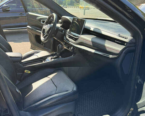 Джип Compass 2023 у Києві на Automoto.ua Чорний Джип Compass, об'ємом двигуна 2 л та пробігом 6 тис. км за 21800 $, фото 20 на Automoto.ua