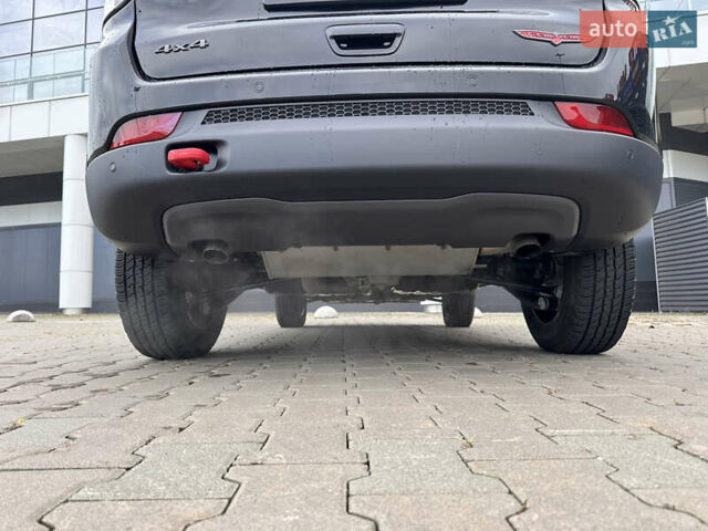 Черный Джип Компас, объемом двигателя 2 л и пробегом 6 тыс. км за 27500 $, фото 24 на Automoto.ua