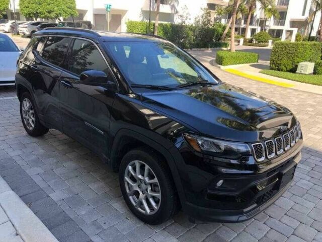 Чорний Джип Compass, об'ємом двигуна 2 л та пробігом 9 тис. км за 6500 $, фото 7 на Automoto.ua