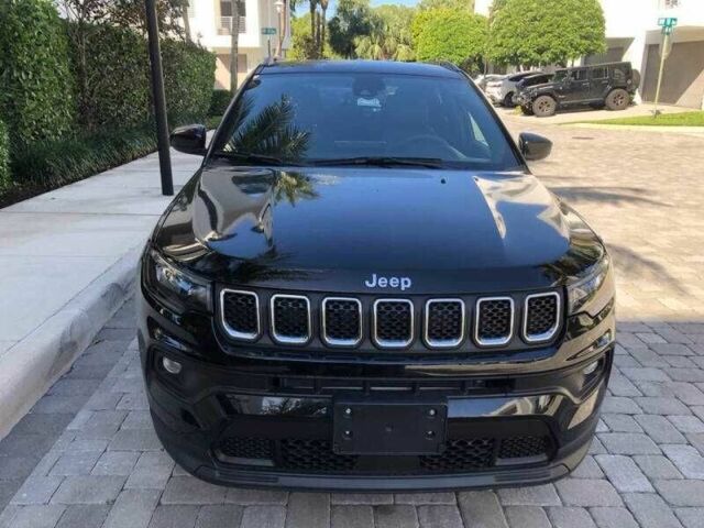Чорний Джип Compass, об'ємом двигуна 2 л та пробігом 9 тис. км за 6500 $, фото 6 на Automoto.ua