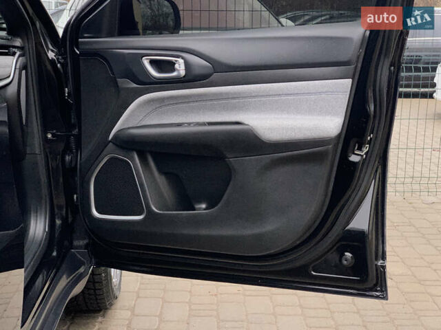 Чорний Джип Compass, об'ємом двигуна 2 л та пробігом 47 тис. км за 22855 $, фото 31 на Automoto.ua