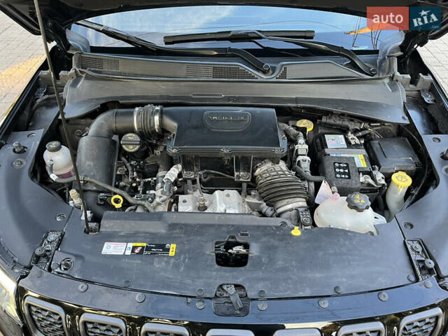 Чорний Джип Compass, об'ємом двигуна 2 л та пробігом 22 тис. км за 23900 $, фото 44 на Automoto.ua