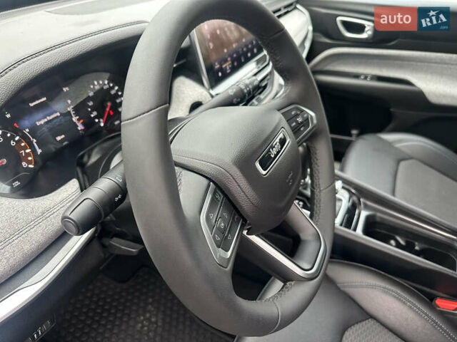 Чорний Джип Compass, об'ємом двигуна 2 л та пробігом 1 тис. км за 25300 $, фото 63 на Automoto.ua