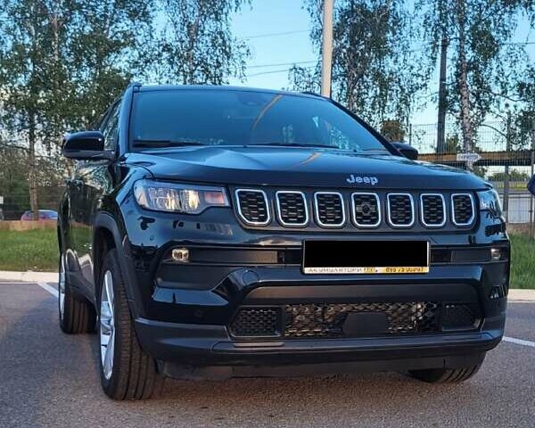 Черный Джип Компас, объемом двигателя 2 л и пробегом 5 тыс. км за 26900 $, фото 4 на Automoto.ua