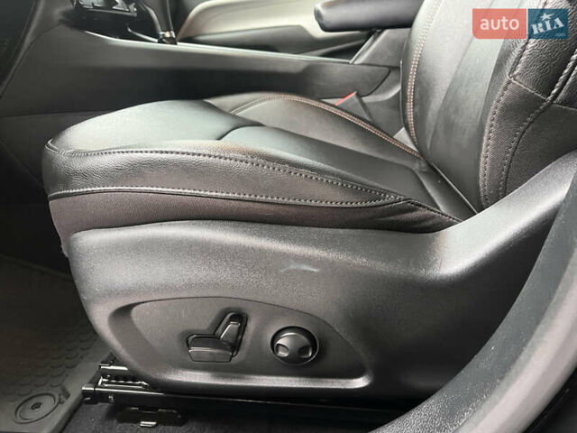 Черный Джип Компас, объемом двигателя 2 л и пробегом 21 тыс. км за 24200 $, фото 22 на Automoto.ua