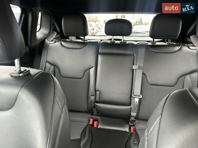 Чорний Джип Compass, об'ємом двигуна 2 л та пробігом 1 тис. км за 25300 $, фото 65 на Automoto.ua