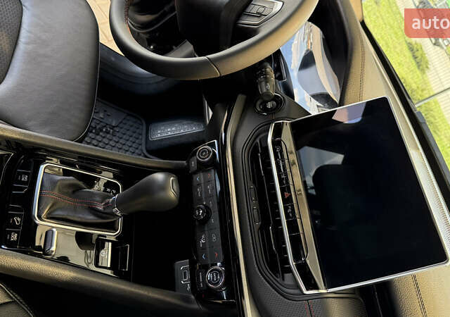 Черный Джип Компас, объемом двигателя 2 л и пробегом 17 тыс. км за 25000 $, фото 7 на Automoto.ua