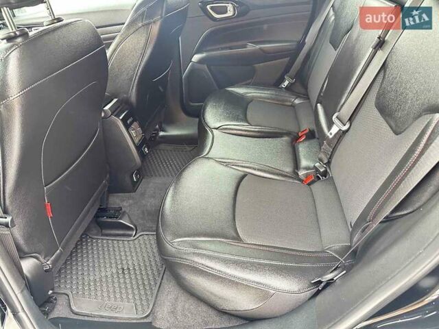 Черный Джип Компас, объемом двигателя 2 л и пробегом 17 тыс. км за 25000 $, фото 25 на Automoto.ua