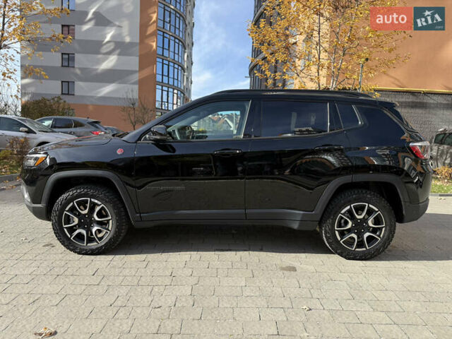 Чорний Джип Compass, об'ємом двигуна 2 л та пробігом 6 тис. км за 25500 $, фото 3 на Automoto.ua