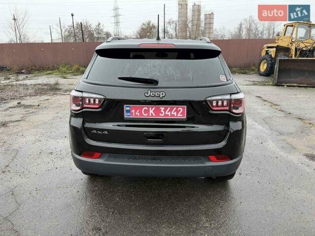 Черный Джип Компас, объемом двигателя 2 л и пробегом 30 тыс. км за 21500 $, фото 6 на Automoto.ua