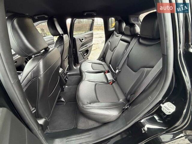 Черный Джип Компас, объемом двигателя 2 л и пробегом 30 тыс. км за 21500 $, фото 21 на Automoto.ua