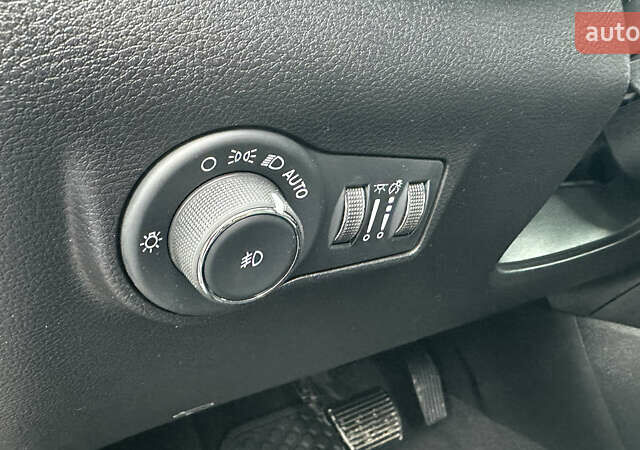 Чорний Джип Compass, об'ємом двигуна 2 л та пробігом 1 тис. км за 25300 $, фото 21 на Automoto.ua