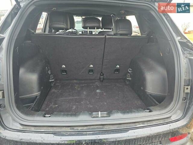 Черный Джип Компас, объемом двигателя 2 л и пробегом 85 тыс. км за 13900 $, фото 4 на Automoto.ua