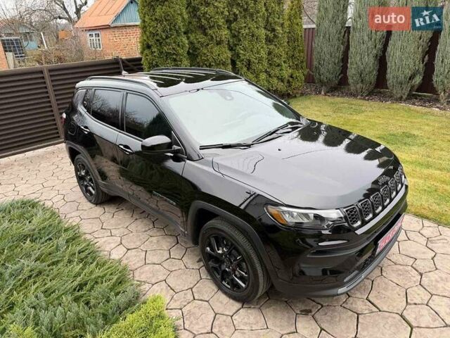 Чорний Джип Compass, об'ємом двигуна 2 л та пробігом 30 тис. км за 20900 $, фото 19 на Automoto.ua