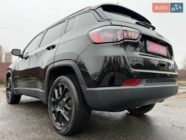 Черный Джип Компас, объемом двигателя 2 л и пробегом 30 тыс. км за 21500 $, фото 7 на Automoto.ua