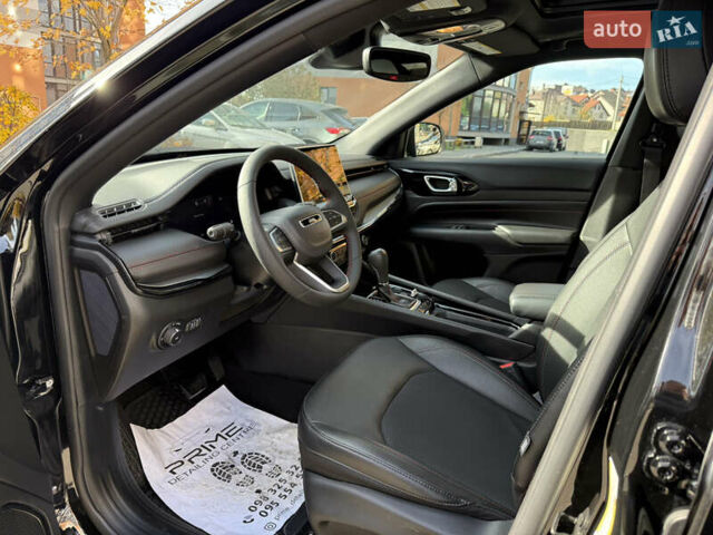 Чорний Джип Compass, об'ємом двигуна 2 л та пробігом 6 тис. км за 25200 $, фото 11 на Automoto.ua