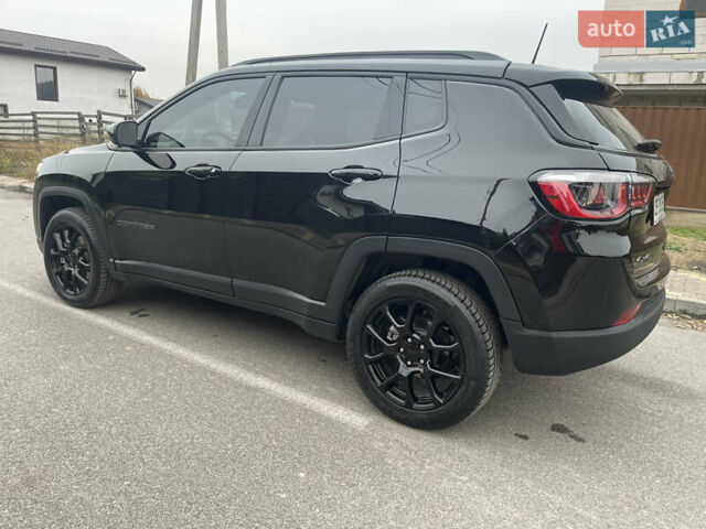 Черный Джип Компас, объемом двигателя 2 л и пробегом 18 тыс. км за 22900 $, фото 6 на Automoto.ua