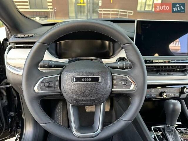 Чорний Джип Compass, об'ємом двигуна 2 л та пробігом 5 тис. км за 25500 $, фото 32 на Automoto.ua