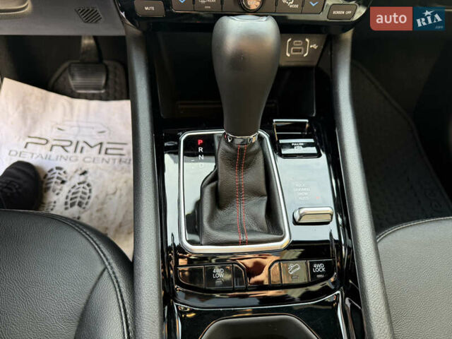 Чорний Джип Compass, об'ємом двигуна 2 л та пробігом 6 тис. км за 25200 $, фото 18 на Automoto.ua